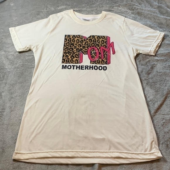 MTV Motherhood Mom Leopard Print T-Shirt - Picture 1 of 5